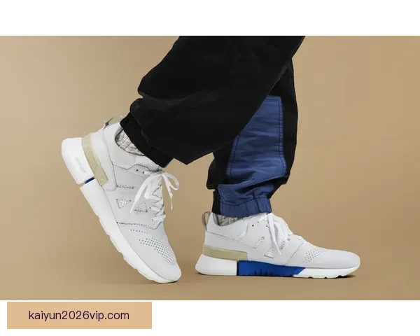 朱朱-沃特金斯今夏首发耐克签名鞋开启传奇之路